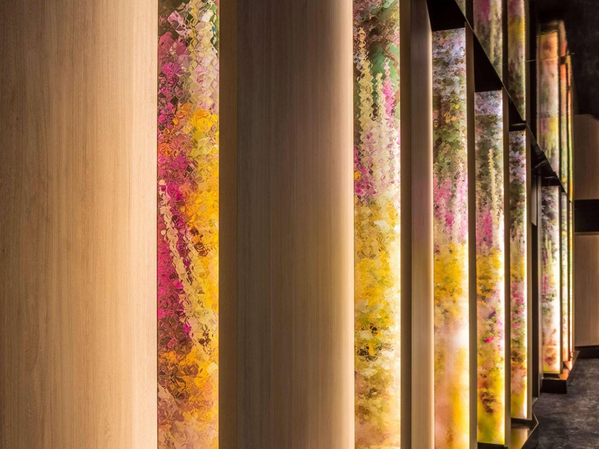 Pullman Melbourne City Centre Экстерьер фото The columns of the library