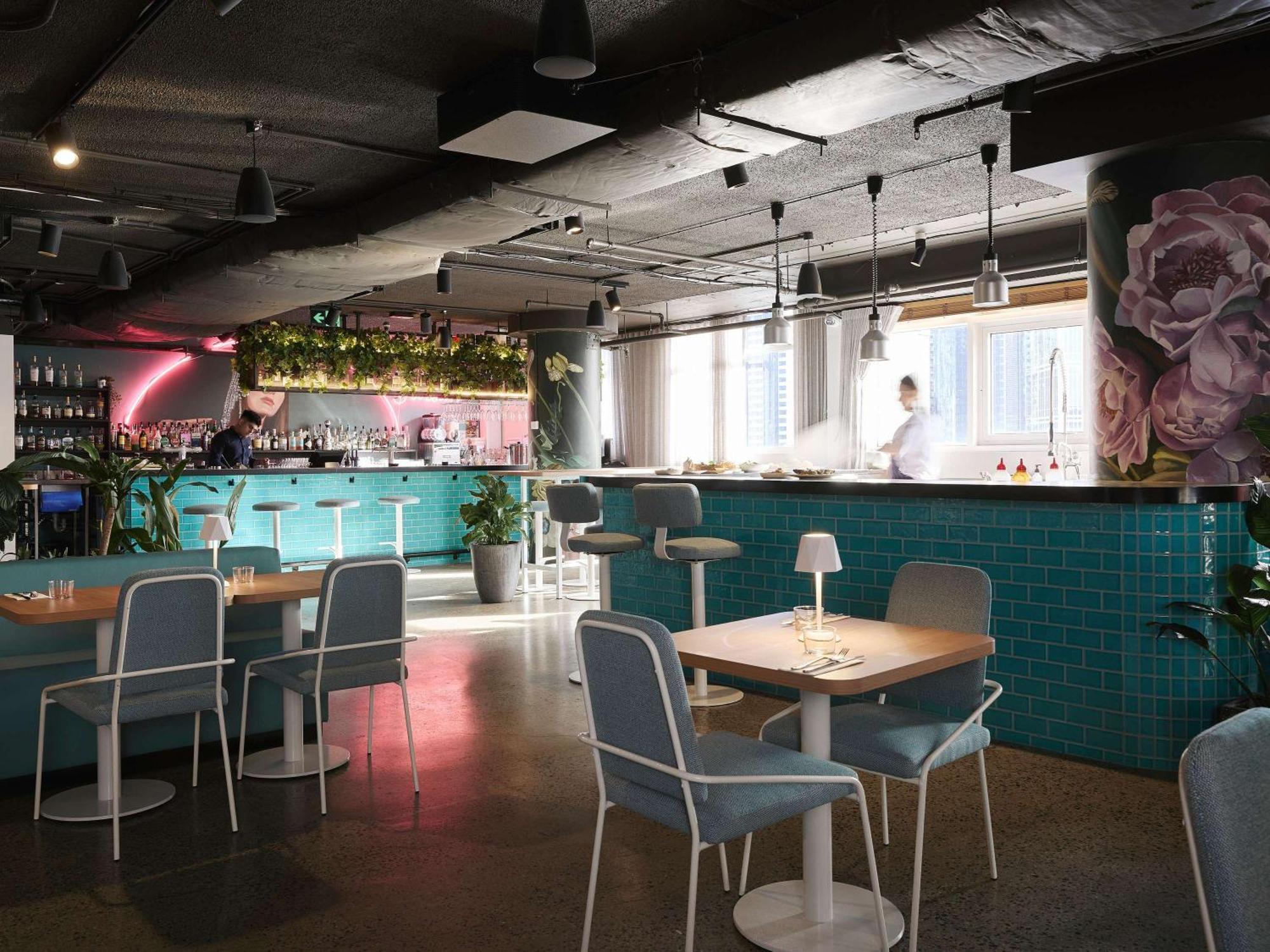 Pullman Melbourne City Centre Экстерьер фото Restaurant in the hotel